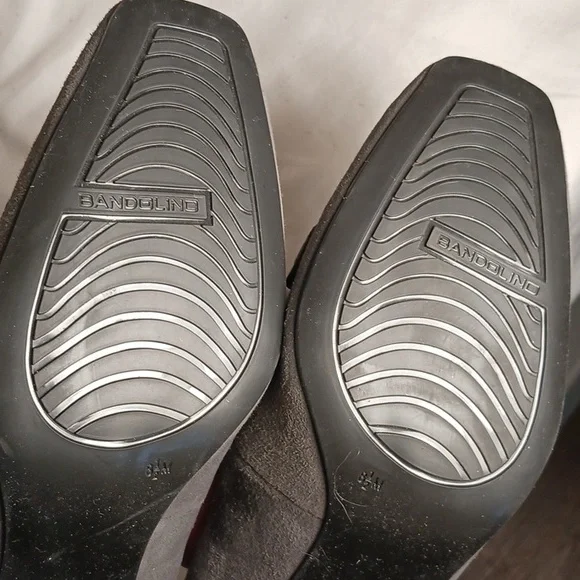 Bandolino Gray Leather Suede Kitten Heel Pumps - Picture 7 of 8